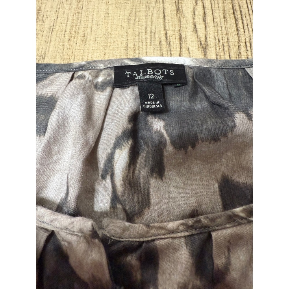 Talbots Woman Floral Print Blouse Top Round Neck Short Sleeve Size 12 - Picture 4 of 8
